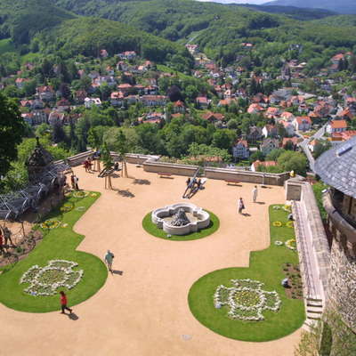 Luftaufnahme von den Terrassengärten des Schlosses Wernigerode (Foto: Schloss Wernigerode GmbH)